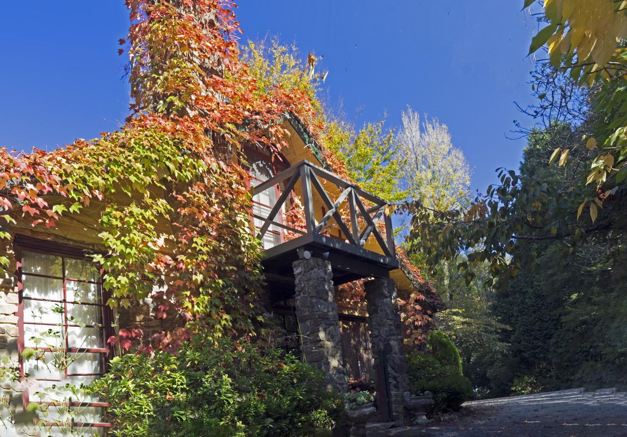 Arnica Views Summit Retreat Bed & Breakfast Mount Dandenong Luaran gambar